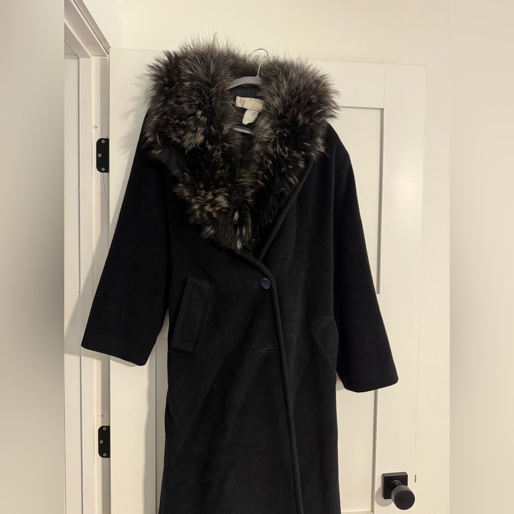 Doncaster Black 100% Wool Women’s Coat - Made in Italy- Size M - true to size